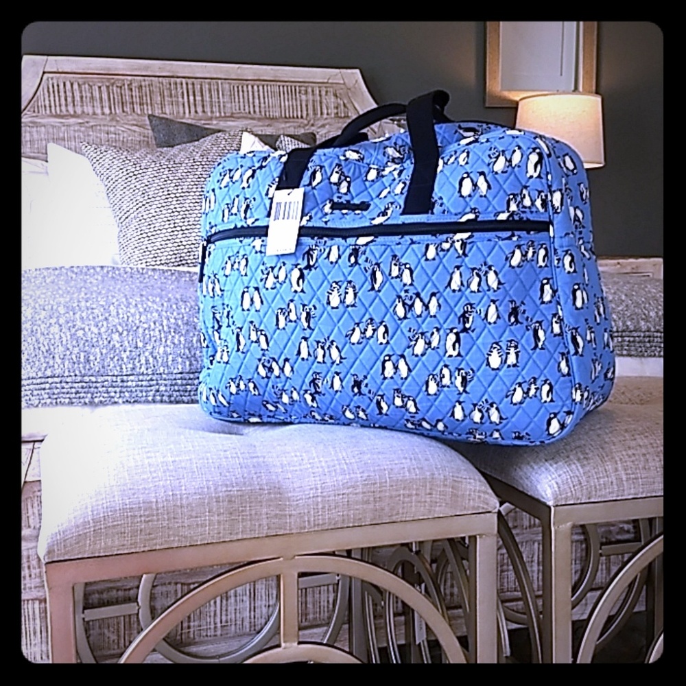 NWT Vera Bradley Grand Traveler Bag blue Penguin